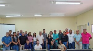 Encontro entre a Rede Cambuí e Cooperativas da Agricultura Familiar abre novos caminhos para logística e comercialização